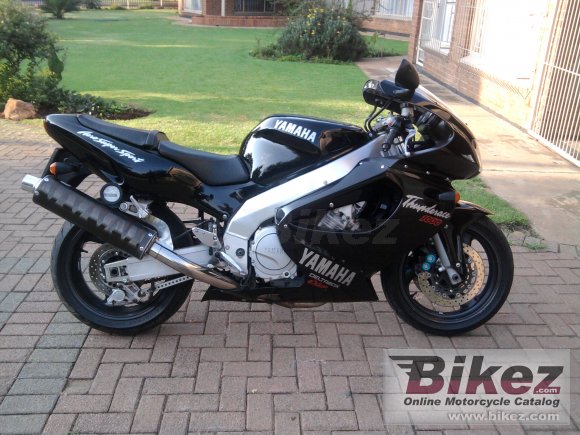 2000 Yamaha YZF 1000 R Thunderace photo